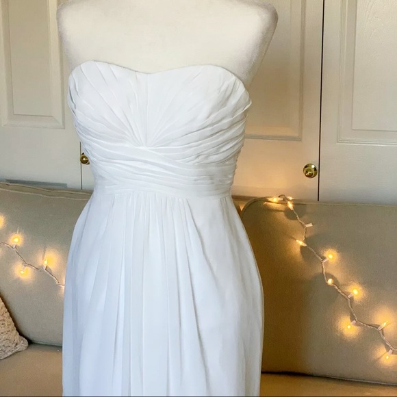 NWOT DB Studio Wedding Dress 4 NEW without tags! Zipper works! Beautiful dress! - Picture 2 of 10